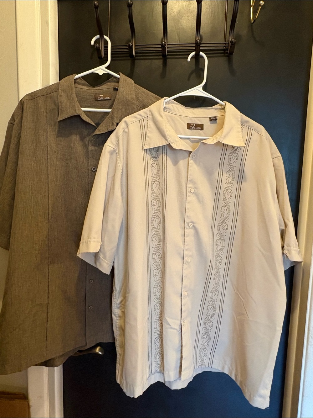 Cafe Luna 2XL Men’s Short Sleeve  2 Shirts Lightweight Button Down Brown Cream